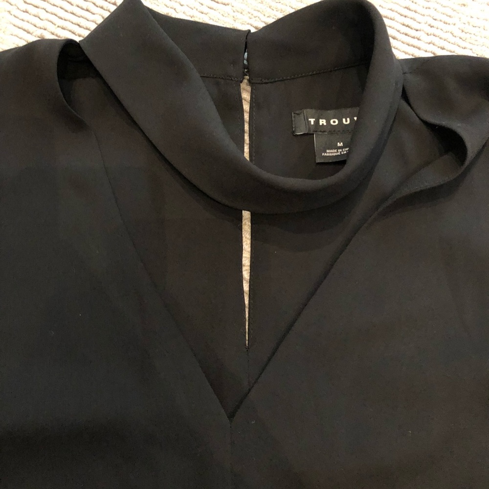 TROUVE COLLAR NECK TOP